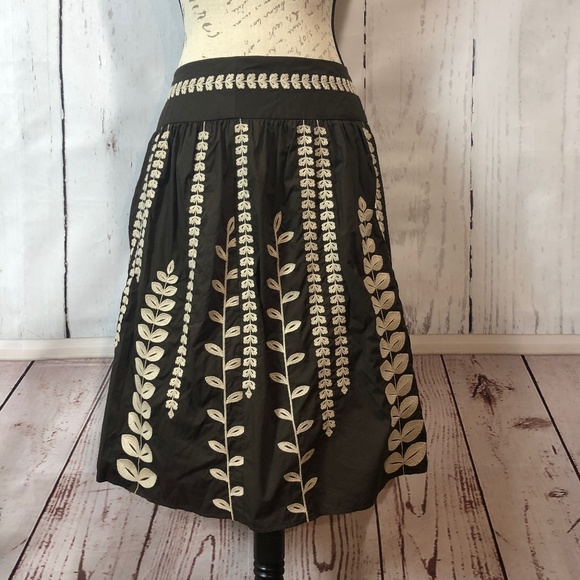 Garnet Hill Dresses & Skirts - Host Pick!⭐️Garnet Hill  Cotton Embroidered Skirt